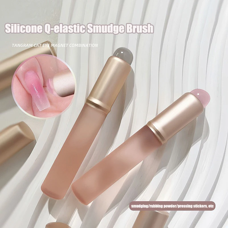 Pennello in silicone per nail  - Contour Palette Stick recensione e prezzo